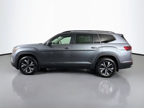 Certified 2025 Volkswagen Atlas SE AWD/4WD image 4