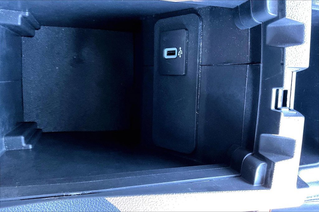 Used 2018 Ford Escape Titanium AWD/4WD image 32