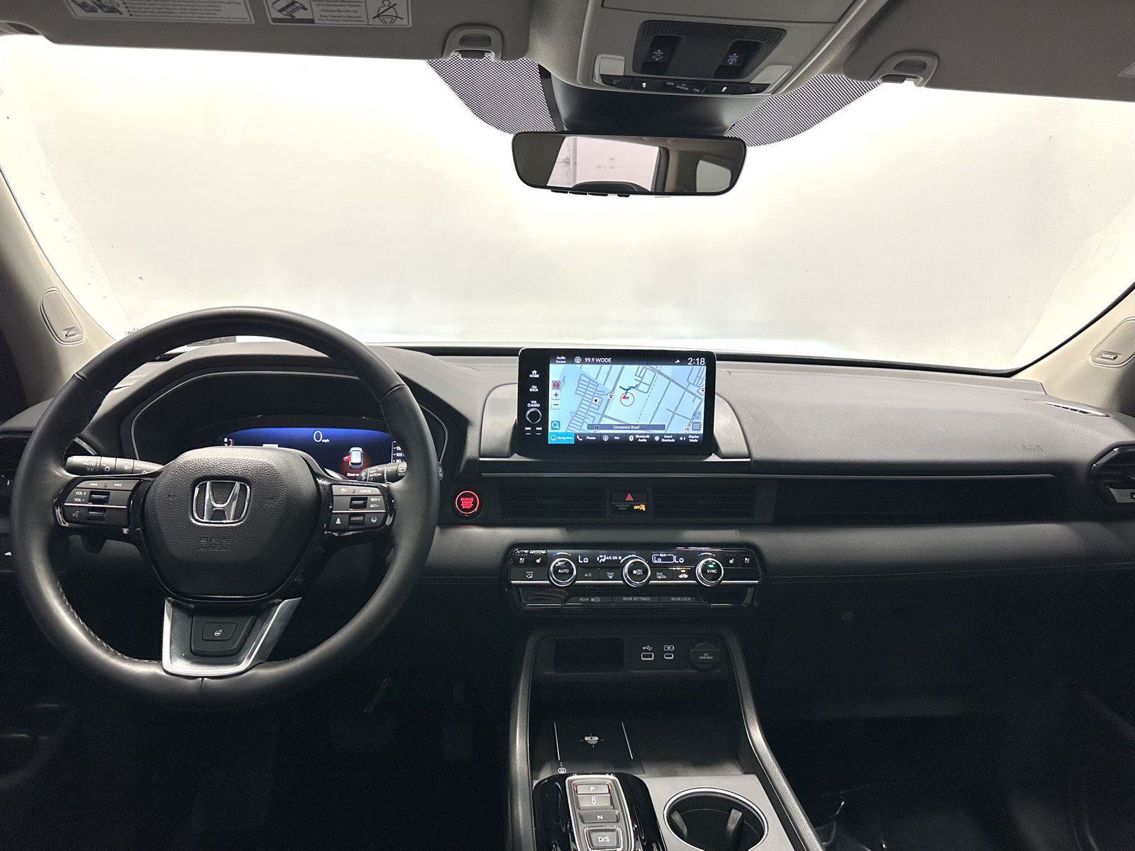 Certified 2025 Honda Pilot Elite image 23