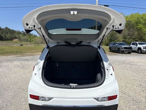 Used 2021 Chevrolet Bolt LT image 25