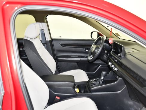 Certified 2025 Honda CR-V LX image 32