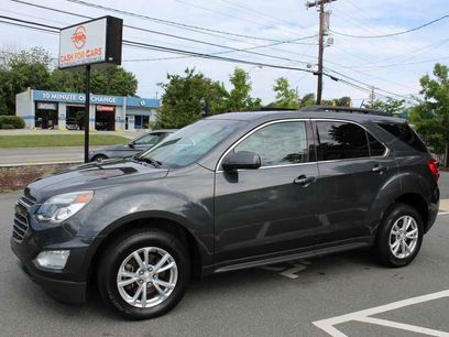 Used 2017 Chevrolet Equinox LT