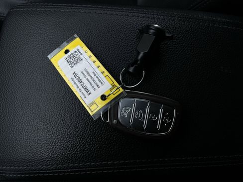 Used 2018 Hyundai Tucson Limited w/ Cargo Package FWD image 47