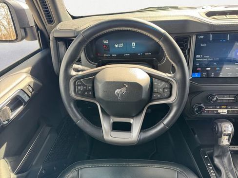 Used 2025 Ford Bronco Badlands AWD/4WD image 12