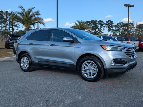 Certified 2022 Ford Edge SEL w/ Convenience Package image 3