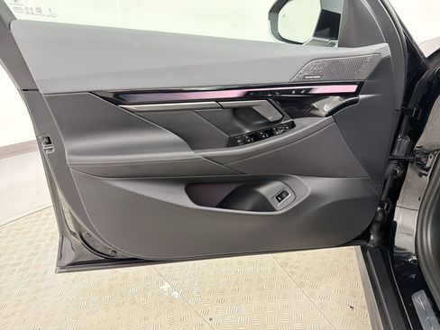 New 2027 BMW 530i RWD image 21