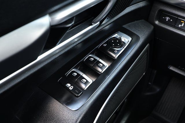 Used 2022 Kia Telluride S FWD image 24