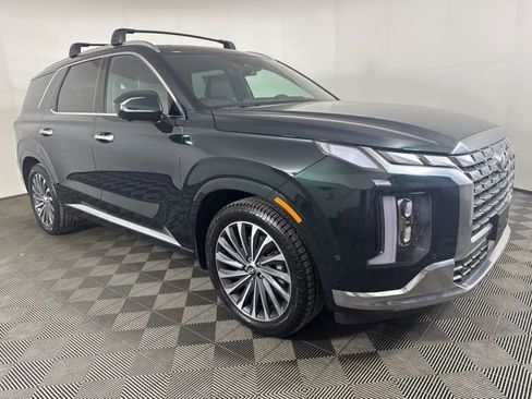 Used 2025 Hyundai Palisade Calligraphy image 1