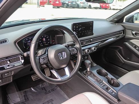 Used 2025 Honda Civic Sport Touring image 23