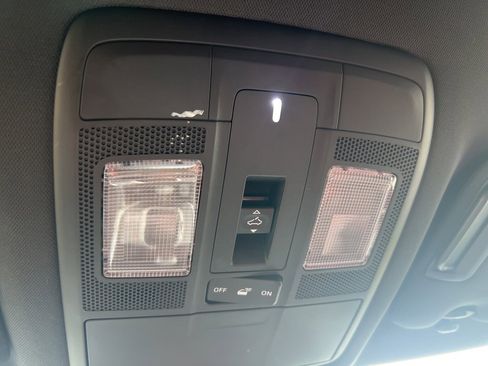 Used 2023 MAZDA CX-9 Carbon Edition image 26