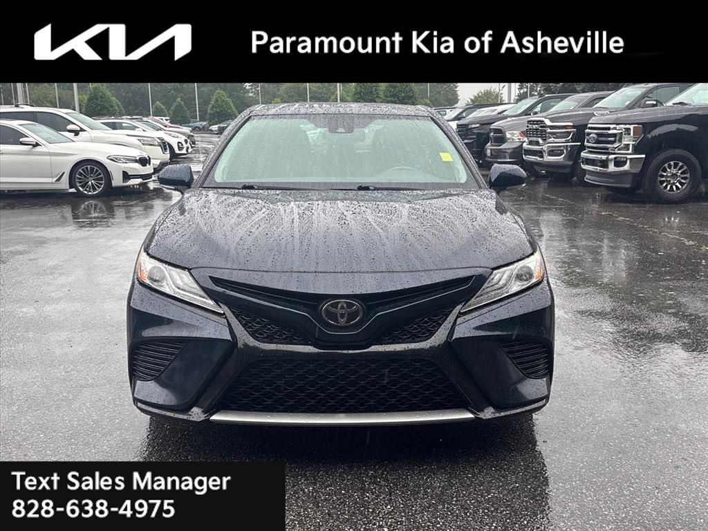 Used 2020 Toyota Camry XSE FWD image 2