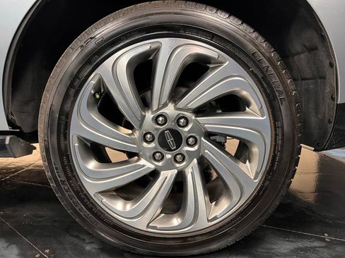 Used 2023 Lincoln Navigator Reserve image 8