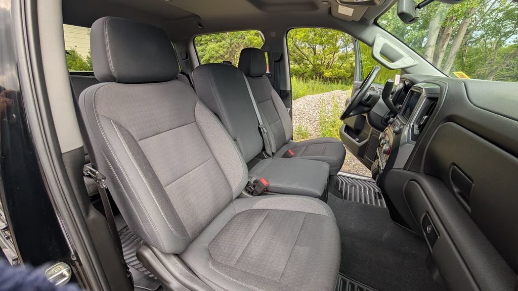Used 2019 Chevrolet Silverado 1500 RST w/ All-Star Edition AWD/4WD image 18