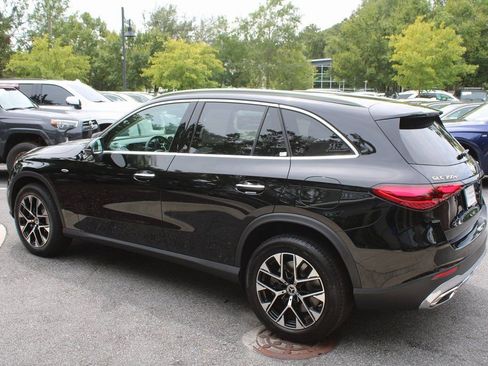 Used 2025 Mercedes-Benz GLC 350e 4MATIC image 13