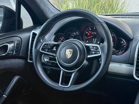 Used 2016 Porsche Cayenne GTS AWD/4WD image 25