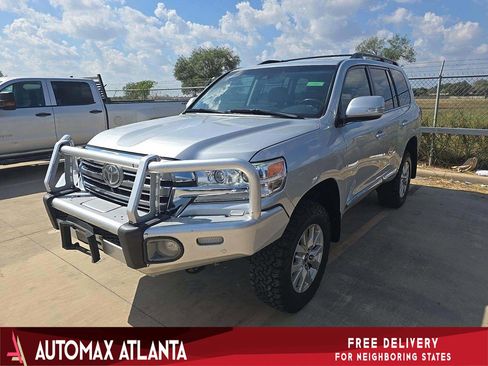 Used 2016 Toyota Land Cruiser image 1