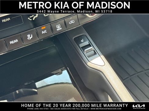 Used 2022 Kia Telluride EX w/ EX Premium Package AWD/4WD image 26