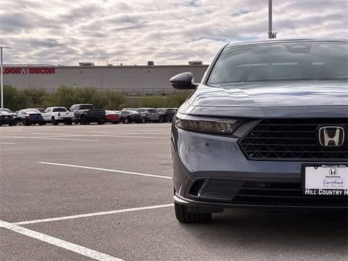 Certified 2024 Honda Accord EX-L image 10