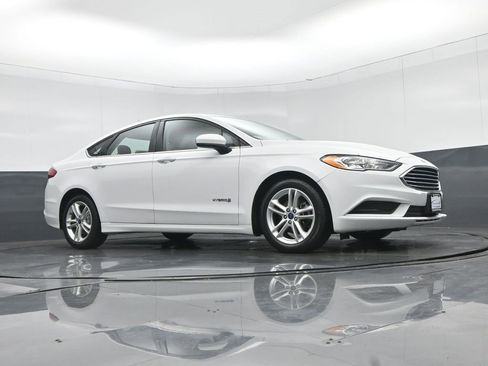 Used 2018 Ford Fusion S image 46