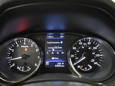 Certified 2021 Nissan Rogue Sport SV image 26