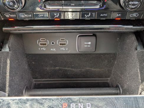 Used 2022 Jeep Grand Cherokee Limited image 26