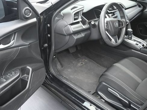 Used 2017 Honda Civic EX image 10