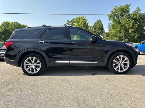 Used 2022 Ford Explorer Platinum w/ Equipment Group 601A image 5