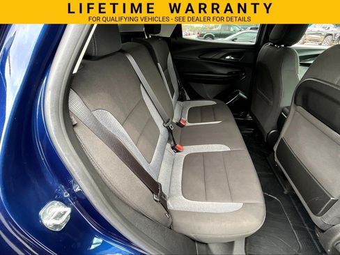 Used 2023 Chevrolet TrailBlazer LT FWD image 23