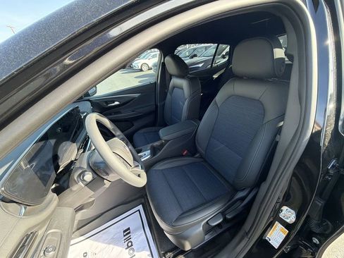 New 2026 Buick Envista Preferred FWD image 17