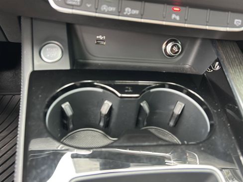 Used 2020 Audi A4 2.0T Premium Plus w/ Premium Plus Package image 15