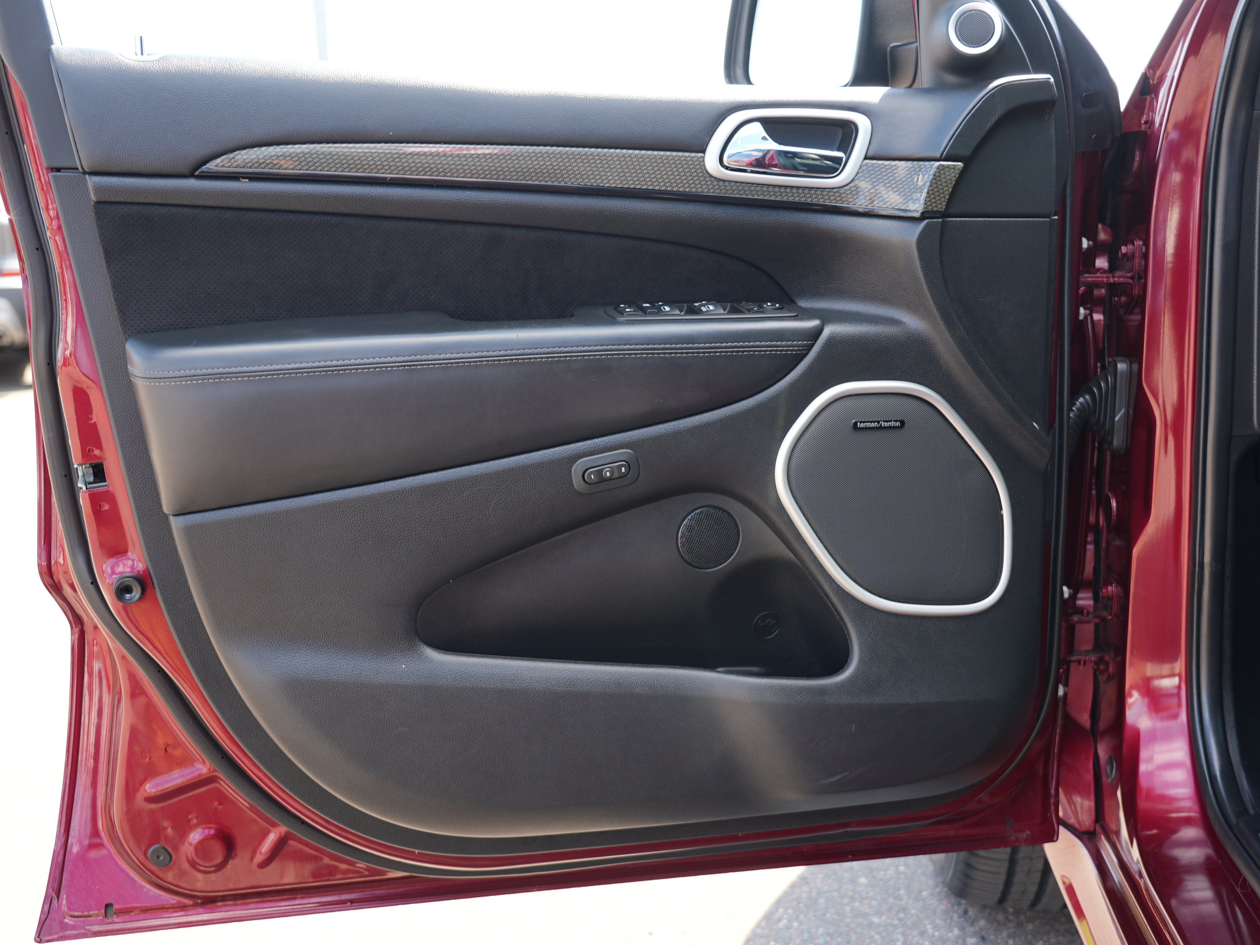 Used 2021 Jeep Grand Cherokee Trackhawk w/ Trailer Tow Group IV AWD/4WD image 14