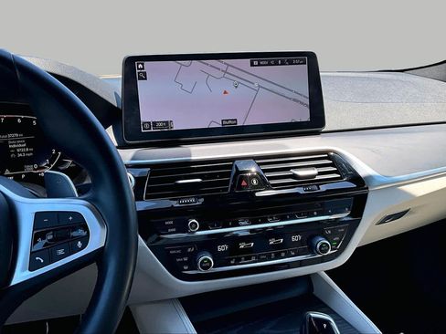 Certified 2023 BMW 540i w/ M Sport Package RWD image 7