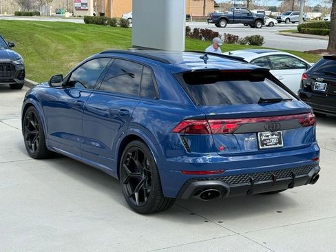 New 2026 Audi RS Q8 performance image 12