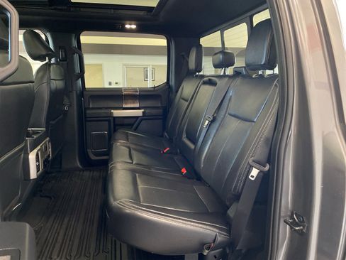 Used 2022 Ford F250 Lariat w/ Black Appearance Package AWD/4WD image 10