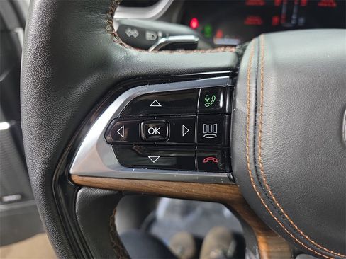 Used 2024 Jeep Grand Cherokee L Summit w/ High Altitude Package image 20