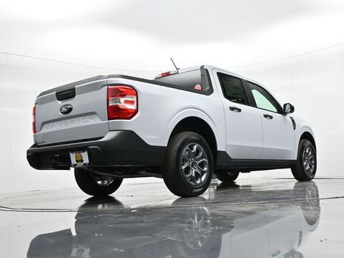 New 2026 Ford Maverick XLT w/ Equipment Group 301A image 23