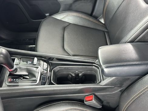 Used 2024 Jeep Compass Limited image 33