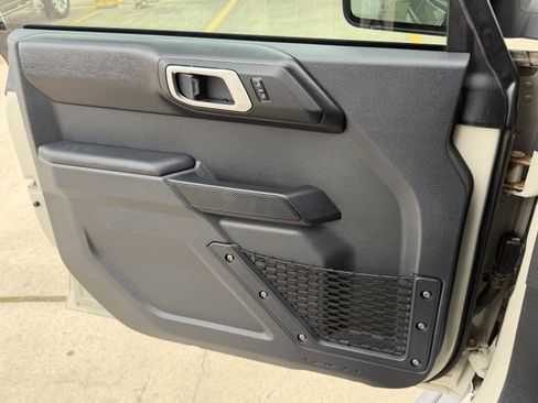 Certified 2025 Ford Bronco Outer Banks image 24