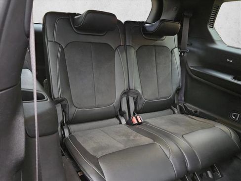 Used 2022 Jeep Grand Cherokee L Laredo AWD/4WD image 17