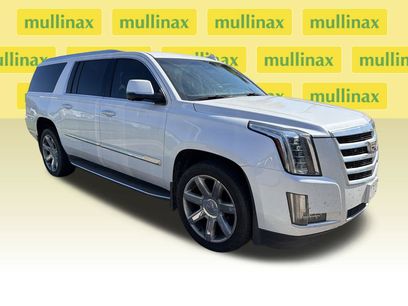 Used 2016 Cadillac Escalade ESV Luxury
