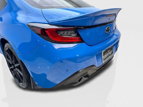 Used 2023 Toyota GR86 Premium RWD image 19