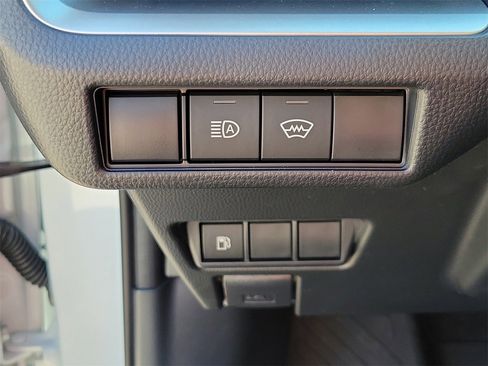 New 2026 Toyota Prius LE image 30