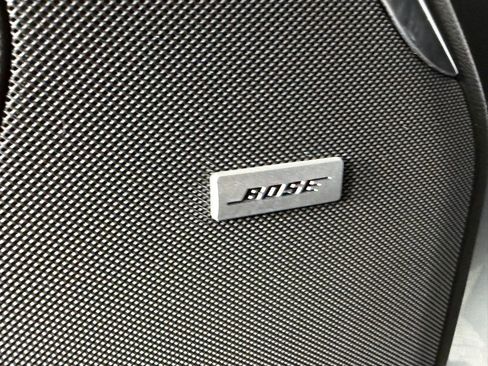 Used 2025 GMC Yukon Denali image 17