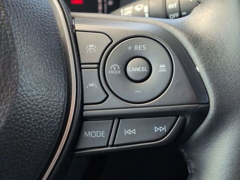 Certified 2025 Toyota Corolla Cross XLE AWD/4WD image 16