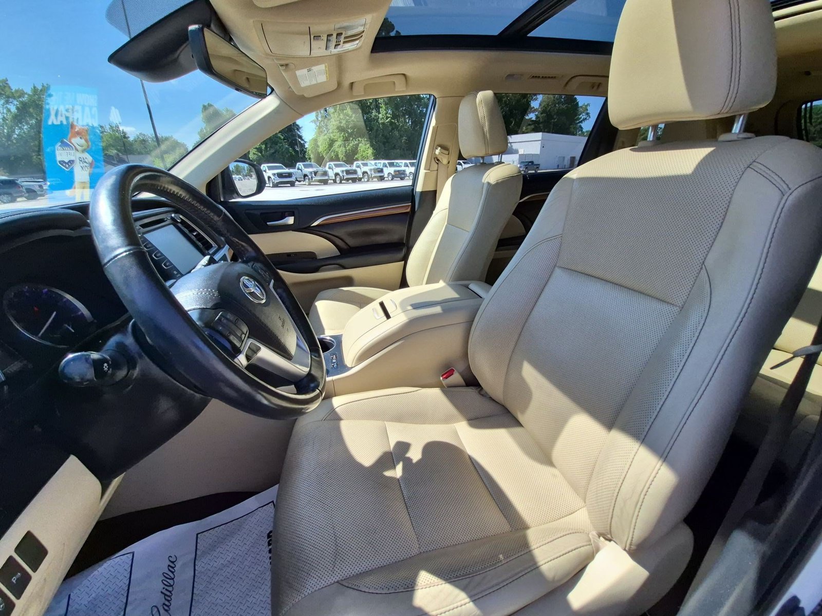 Used 2019 Toyota Highlander Limited Platinum AWD/4WD image 19