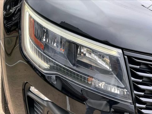 Used 2018 Ford Explorer Sport w/ Equipment Group 401A image 24