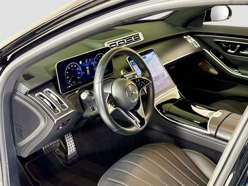 Used 2022 Mercedes-Benz S 500 S 500 image 15