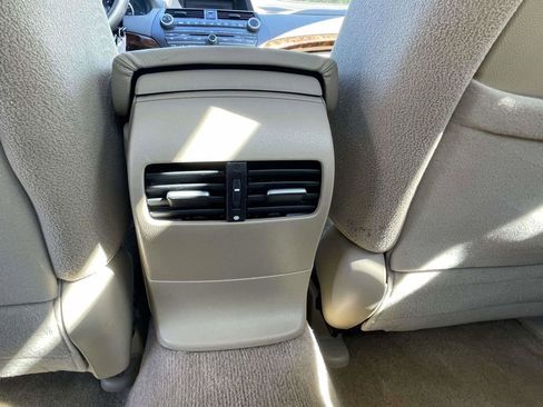 Used 2010 Honda Accord EX image 15