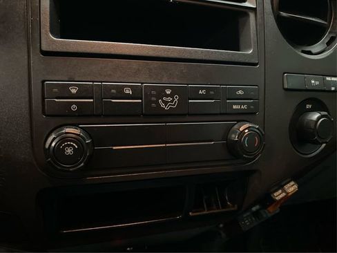 Used 2011 Ford F350 XL w/ PWR Equipment Group image 29