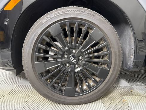 Certified 2025 Hyundai Santa Fe Calligraphy FWD image 23